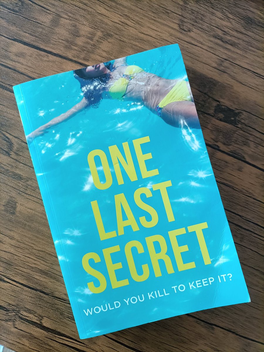 dominikka_k's tweet photo. Finished #OneLastSecret last night. I've read most of @adeleparks books and I have to say she never disappoints!
Thank you @HQstories @HarperInsider for my copy! 🤗 https://t.co/VR6rX4d7ij