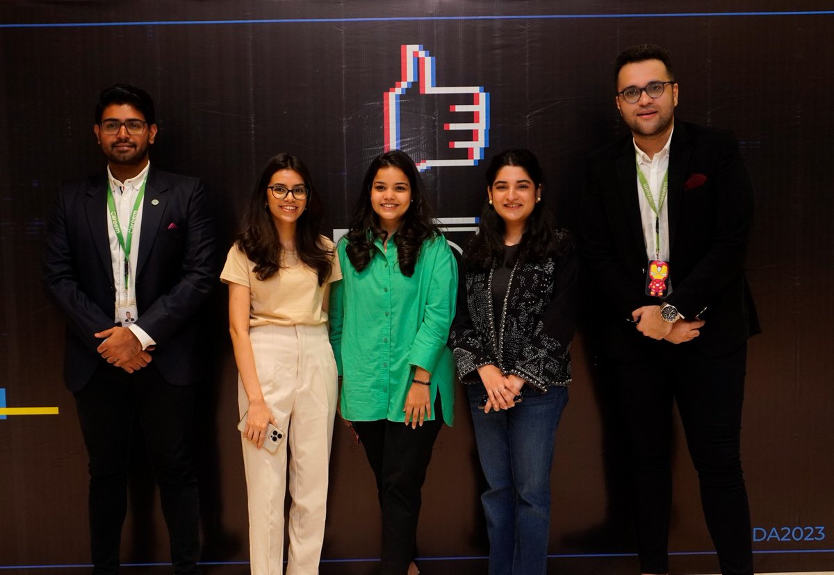 digiawardspk's tweet photo. #JurySession2023
#PakistanDigitalAwards #pakistandigitalawards2023 #postoftheday #PDA2023 #digitalawards #digiawards #digitalinnovation #digitalcreators #influencer #bossbabe #jurypanel https://t.co/qIUtDHN5vv