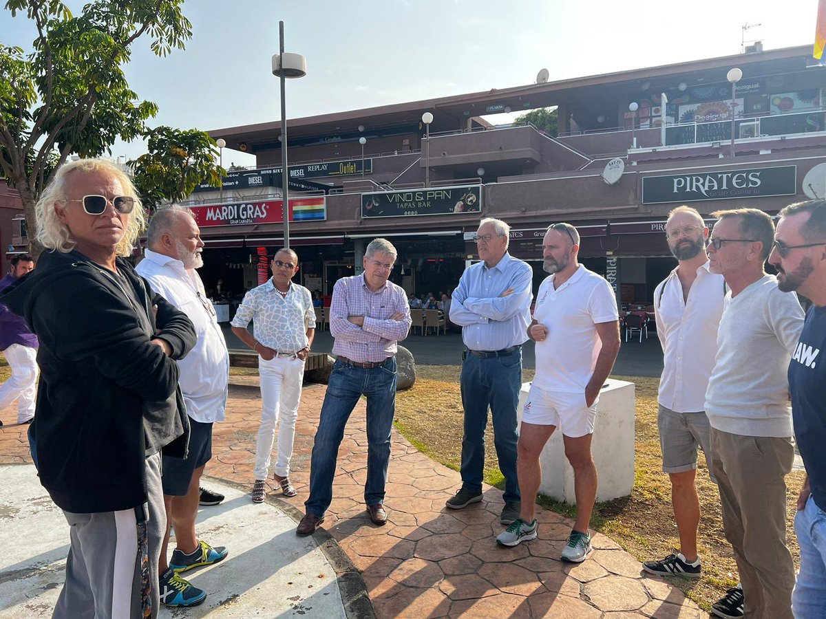 jfguzmanm's tweet photo. Reunión #AVPP , Gracias Asociaciones LGTBI X proyectos, toca ahora luchar y devolver lo que se ha perdido estos años.
#Maspalomas debe ser líder en el Turismo LGTB Europeo, y ser el motor económico de Gran Canaria.
Gracias a todos por asistir y apostar. #MaspalomasDiversa 🏳️🌈 https://t.co/Rm2PbiySGz