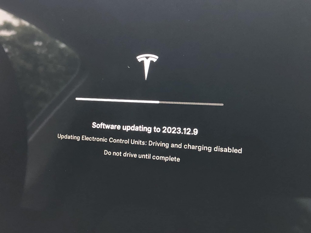 carlolisa's tweet photo. Project “Road to EV” - Sunday morning activities for car enthusiasts of the new era 😎 #projectroadtoev https://t.co/s75Jmrjr60 https://t.co/sV6CyRC20U