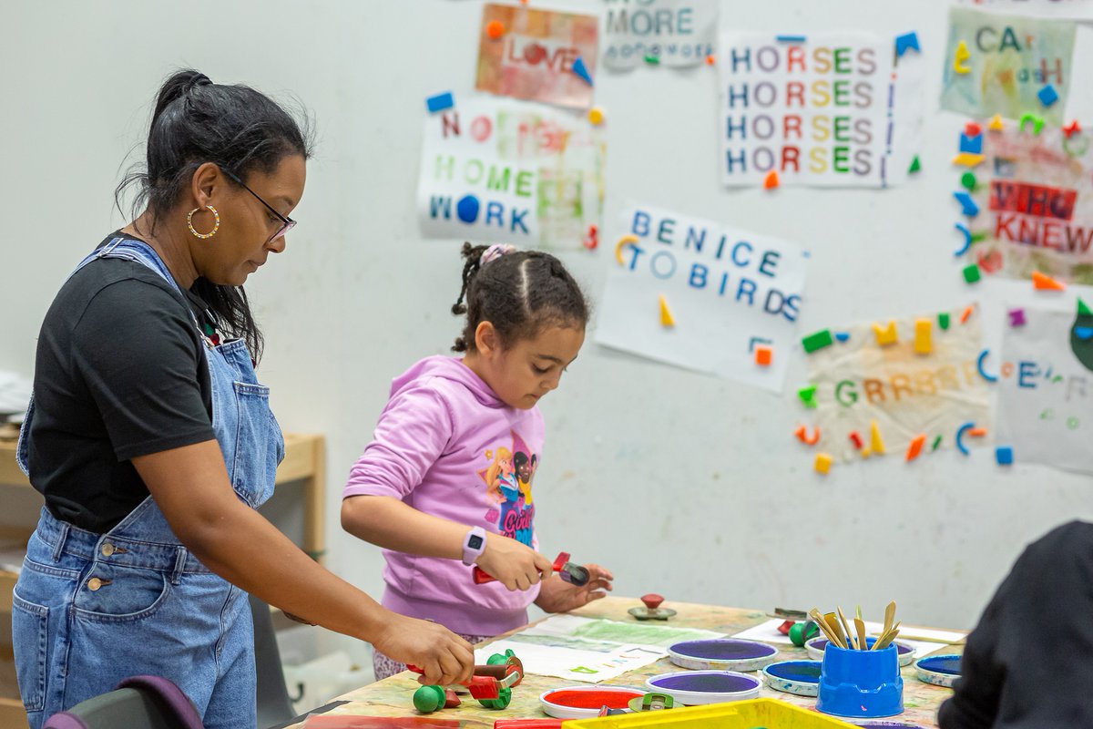This half-term at Tate Modern, join our FREE UNIQLO #TatePlay Empower Holiday Studio. Snip, stick, cut and create a big, bold banner for a cause you love! ✂️📢 The Holiday Studio is open 27 May-4 June, 10.30am-6pm. bit.ly/42RdnGI