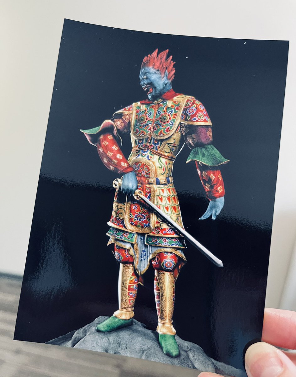 Ala0FJedogGGIPG's tweet photo. 新薬師寺行ってきた。
十二神将かっこよかった。
研究者がレーザー計測して、紋様や色遣いを研究し、きっとこんな感じだったんじゃないかというバサラは超派手！
なんかsnowmanのひーくんに似てたから絵はがき買っちゃった。
#新薬師寺
#伐折羅
#十二神将
#SnowMan
#ひーくん
#岩本照
#筋肉 https://t.co/ndVHnB30z5