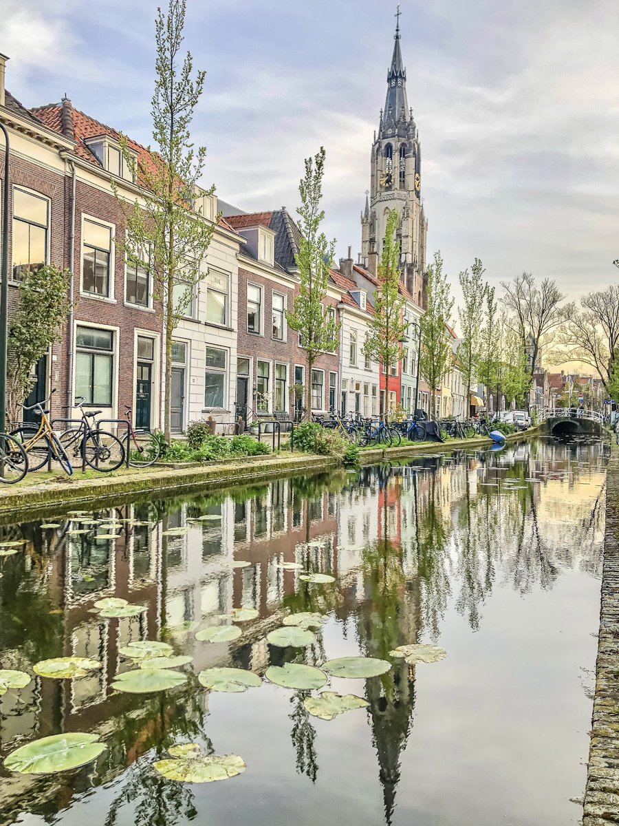 modacitylife's tweet photo. We live in a postcard. #Delft https://t.co/Qp7SCgd6uK