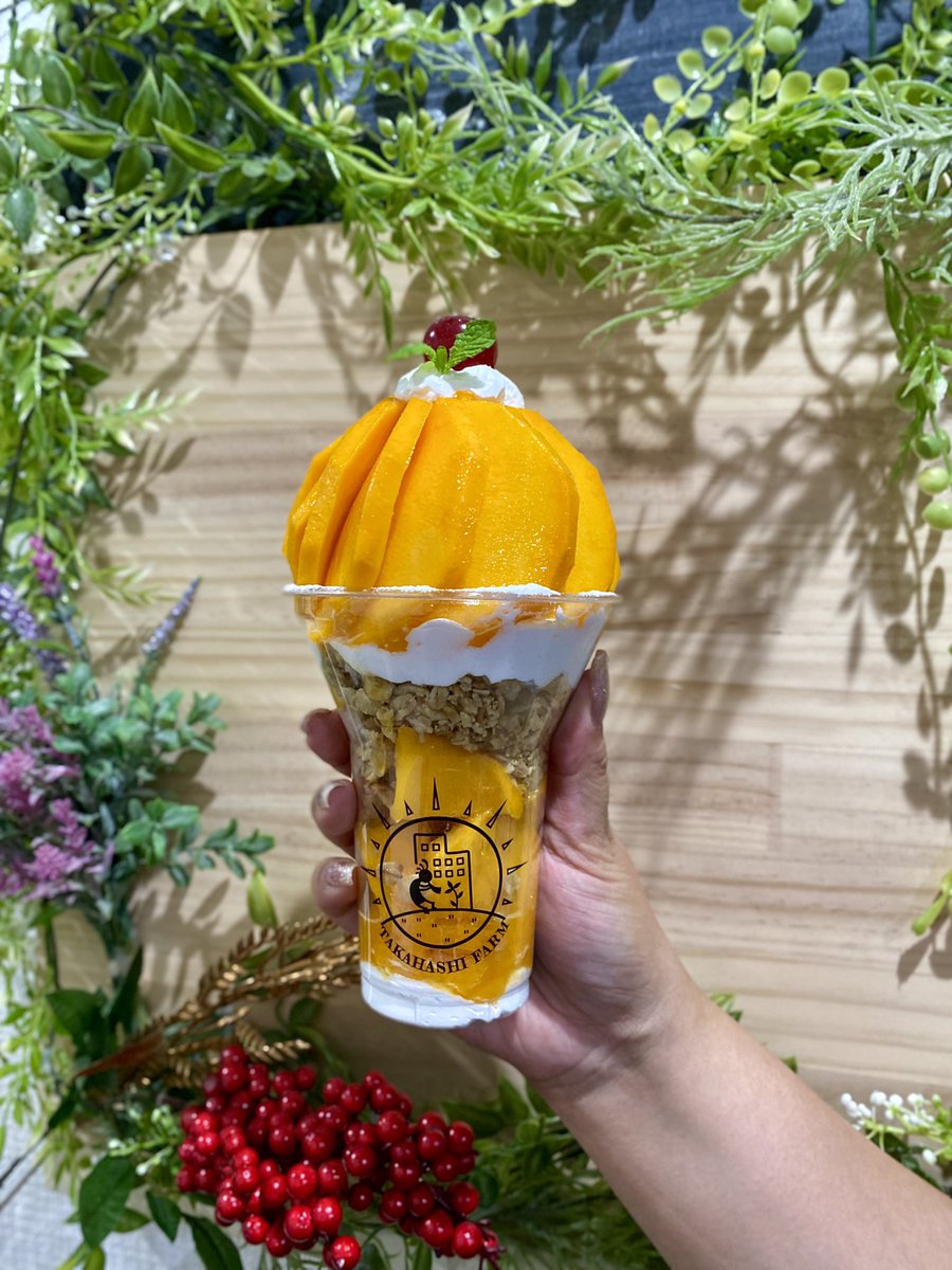 makanaikagekiha's tweet photo. 昨日ありがたいことに最高売上を更新したんですよね

そして今日…
昨日の売上を超えたんですよ。

沢山のご来店本当にありがとうございます。

僕は宇都宮で、自分達のお店でこの景色が見れるとは思ってなかったんですね。

本当に本当にありがとうございます！ https://t.co/jJ26bJ6l49