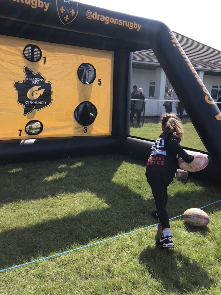 ChepstowRFC_MJ's tweet image. Awards Day under way at @CHEPSTOWRFC 
Looking forward to a great day of 
🏆🌞🏅🍔🍕🌭🍦🍺🏉😎