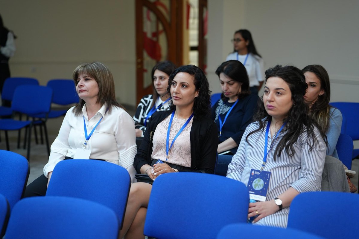 Pediatric Cancer and Blood Disorders Center 🇦🇲 (@pcbdca) on Twitter photo Yesterday, on May 20, within the framework of <a href="/SiopAsia2023/">SIOP Asia 2023</a>, a #psychosocial #symposium was also held, one of the coordinators of which was Alisa Kamalyan, head of the psychosocial service of <a href="/pcbdca/">Pediatric Cancer and Blood Disorders Center 🇦🇲</a>.
Below are the topics and speakers of the meeting⬇️ Yesterday, on May 20, within the framework of <a href="/SiopAsia2023/">SIOP Asia 2023</a>, a #psychosocial #symposium was also held, one of the coordinators of which was Alisa Kamalyan, head of the psychosocial service of <a href="/pcbdca/">Pediatric Cancer and Blood Disorders Center 🇦🇲</a>.
Below are the topics and speakers of the meeting⬇️