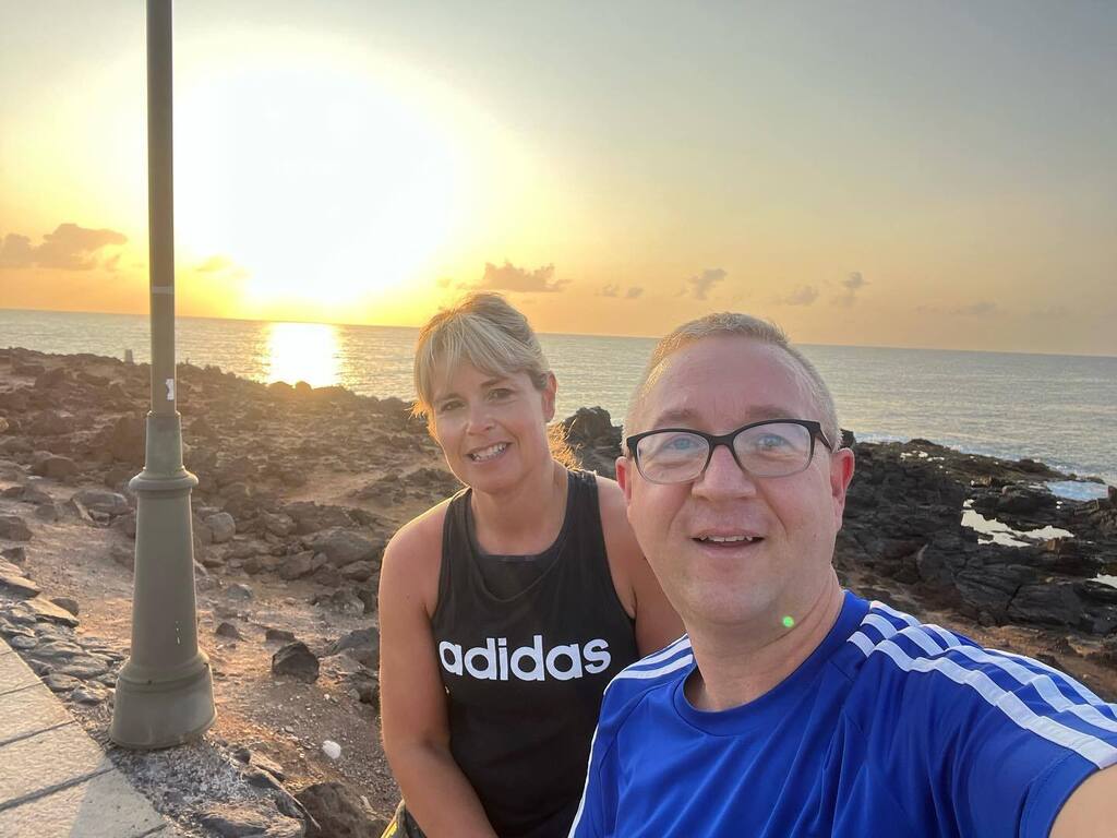 First morning on holiday.
My first run since my surgery
6k along the coast in the sun at 7:30am...Well there's worse ways to start the day I suppose.
#BodyMagic @slimmingworld 
#sw #swuk #slimmingworld #slimmingworlduk #slimmingworldlife #swfood #swfoodi… instagr.am/p/Csf7KxyIJsm/
