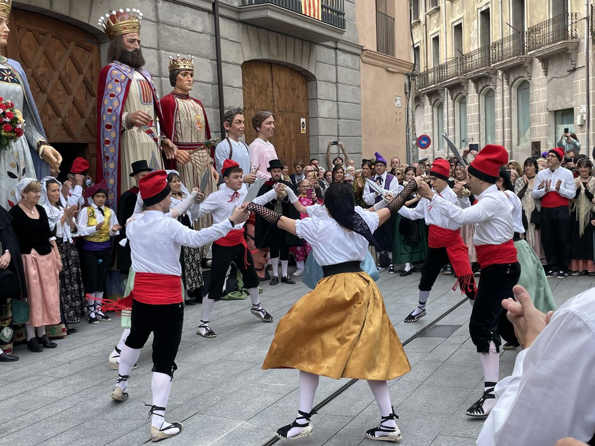 Ajuntament de Ripoll tweet media
