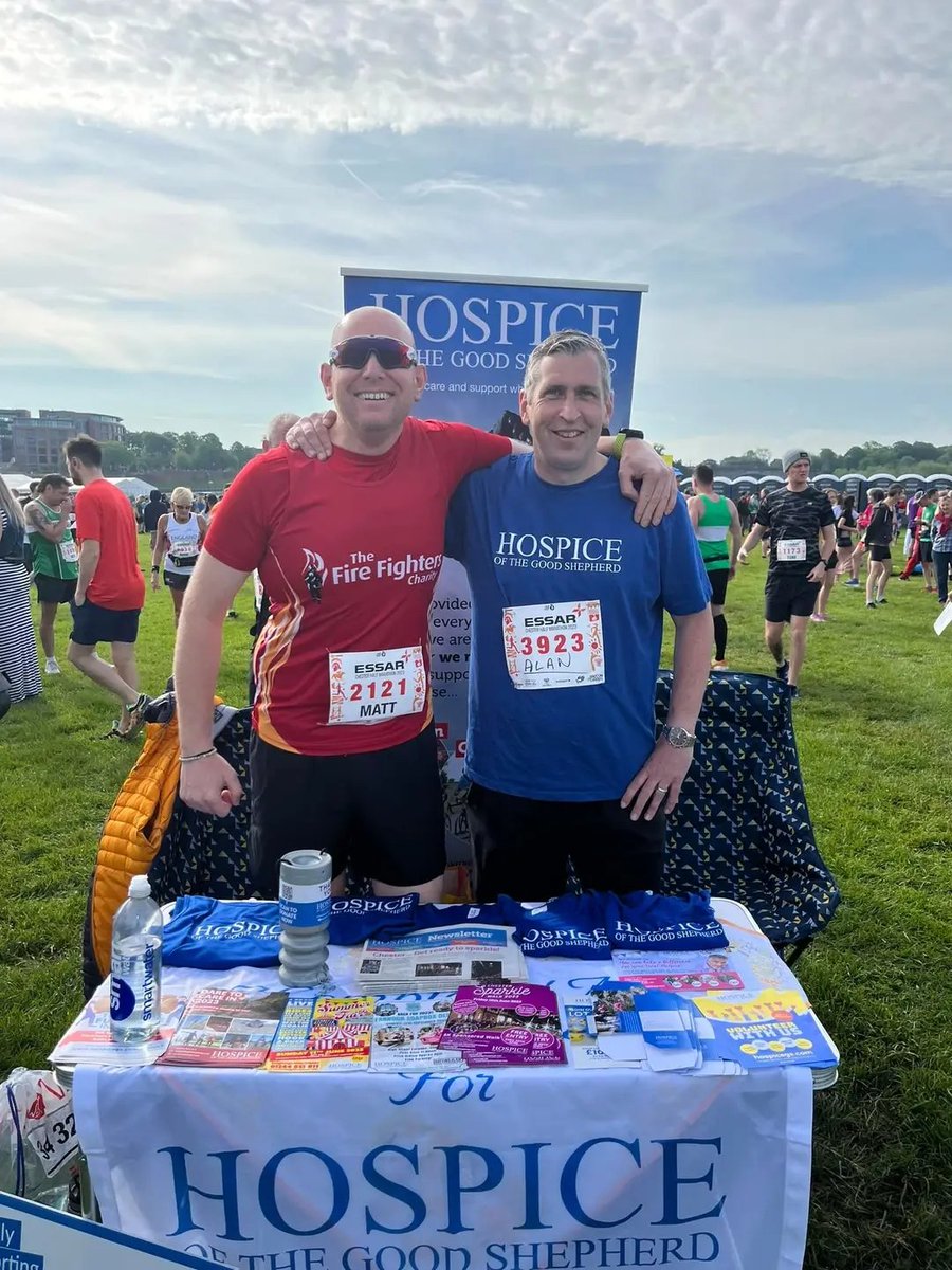 HospiceGS's tweet photo. GOOD LUCK to everyone taking part in the @EssarUK Chester Half Marathon today, especially those running in support of the Hospice. #thankyou for your support! 👍

#chesterhalfmarathon2023 #chesterhalarathon #essarchesterhalfmarathon2023 #essarchesterhalfmarathon https://t.co/pU7VjVrDWN