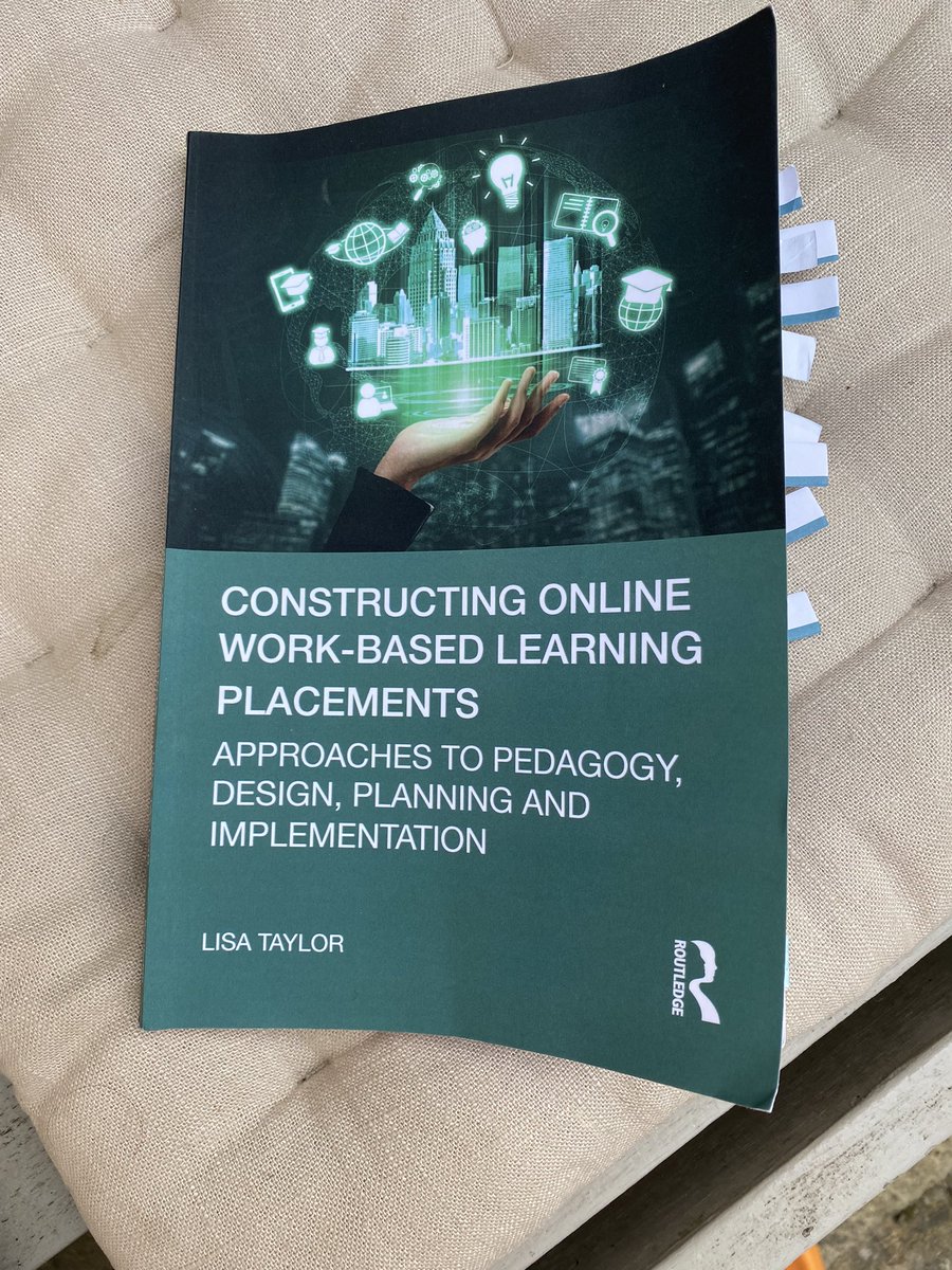 jillyrkent's tweet image. When your very clever friend writes a book and sends you a copy - so much useful interesting information - so much to learn from and implement - Thankyou ! @drlisataylor 👏👏👏