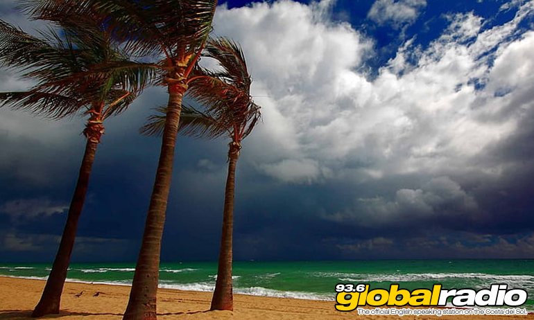 YELLOW WEATHER WARNNG as storms hit the Costa Del Sol. Click here to read more. global.fm/news/official-… #CostaDelSol #Andalucia #MijasCosta #Marbella #Malaga #Nerja