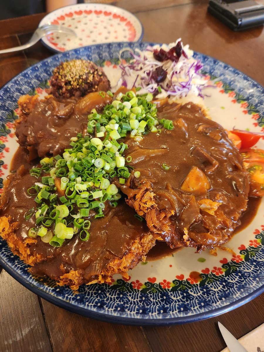 dotoribabs's tweet photo. 성수 맛집 온량
대표메뉴 토마호크 포크 커틀렛
#도토리밥_성수 https://t.co/ifmK7eAg0T