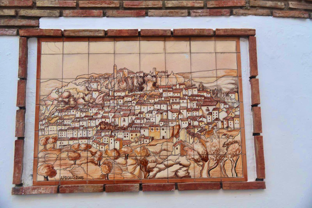 popularcasares's tweet photo. ☀️ Buenos días ❗️

⏳ En solo una semana, nuestro pueblo debe elegir entre:

👉🏻 Seguir estancados o comenzar a avanzar.

💙 Este sueño, puedes hacerlo realidad. Solo tienes que sumarte a nuestro proyecto.

🗳️ El próximo 28 de mayo, tenlo claro.m #VotaFrancis #EntreTodos #Casares https://t.co/mqMoGOKEih