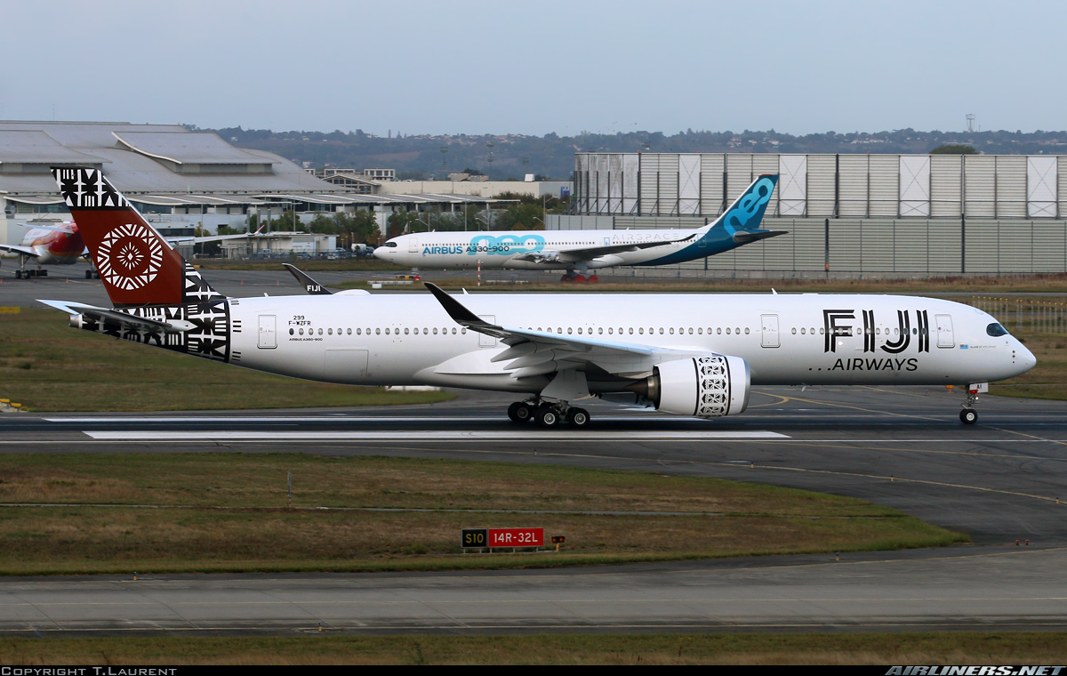 Vinamralongani's tweet image. As @airindia prepares to rebrand and reveal a brand new livery (given the chatter around the rebrand, I bet most including #AvGeek's and #aviation enthusiasts globally cannot wait to see it), will it follow the recent trend of simplified, euro white liveries ?
This design has…