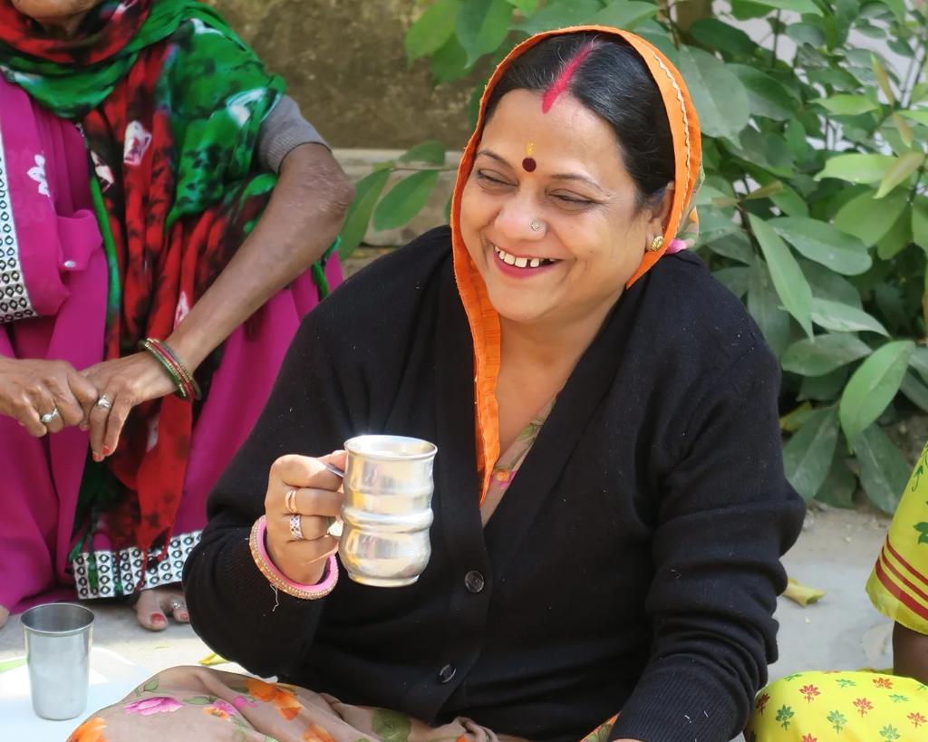 PDKF_Jaipur's tweet photo. #TeamPDKF ~ taking a tea break β
Tell us who you plan to spend #InternationalTeaDay with in the comments section.
#TeaDay
#ShareaCup
#TeaTraditions
#WomenofPDKF
#StoriesfromPDKF
#PDKF #ThePDKFStore
#PrincessDiyaKumariFoundation https://t.co/E3GKd3Dyar
