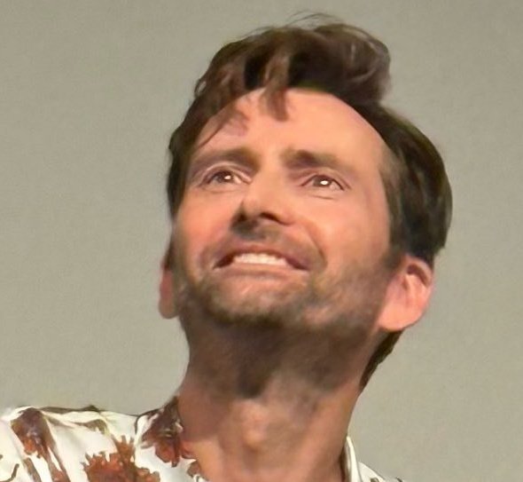fennecfoxdavid's tweet photo. Day #576 of David Tennant as a Fennec Fox 🦊 @neilhimself #DailyFennecDavid https://t.co/10pGwRit4N