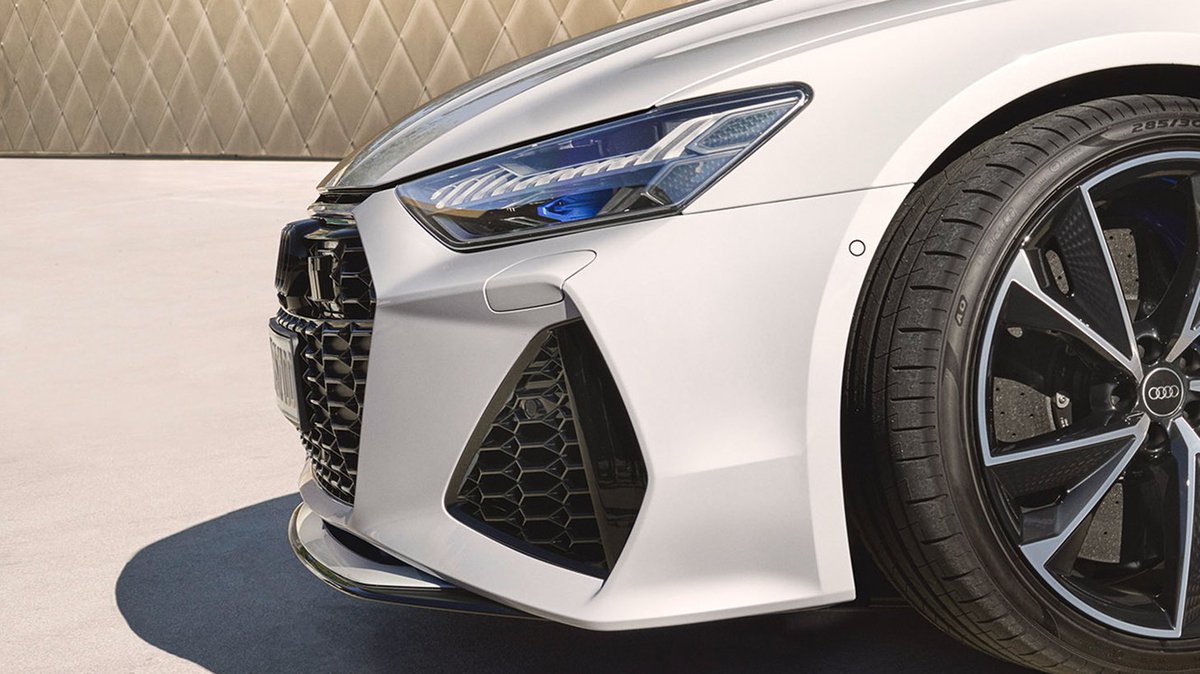 MotusAudi's tweet photo. A force to be reckoned with, the Audi RS 7 Sportback combines heart-pounding power and striking design.

Discover the masterpiece that commands attention: https://t.co/GpSGJLfWNp

#AudiRS7 #PowerMeetsStyle https://t.co/vctz4oxK6r