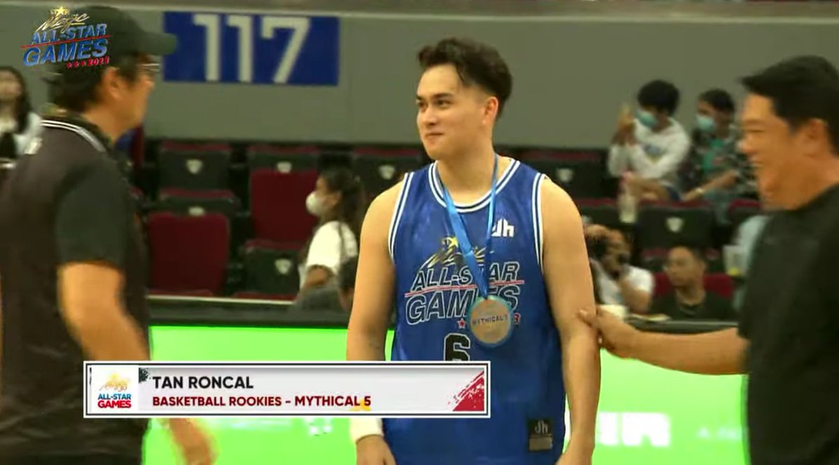 mamitamycel76's tweet photo. Congrats, Tan!  For Basketball Rookie Mythical🏀
@tanredroncal 
#TanRoncal https://t.co/Z1raKwze3S