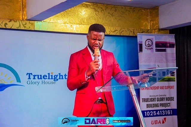 tlghofficial's tweet photo. FIRST SERVICE
TOPIC: DARE PART 6.
GUEST SPEAKER: Engr. Unyime Udotai
Some nuggets from the service;
"If you understand what drives a man, you will have the same result, the man has."
"For every courage, there is a drive."
THREAD
#TLGH
#TLMEDIA https://t.co/mSeYhyronF