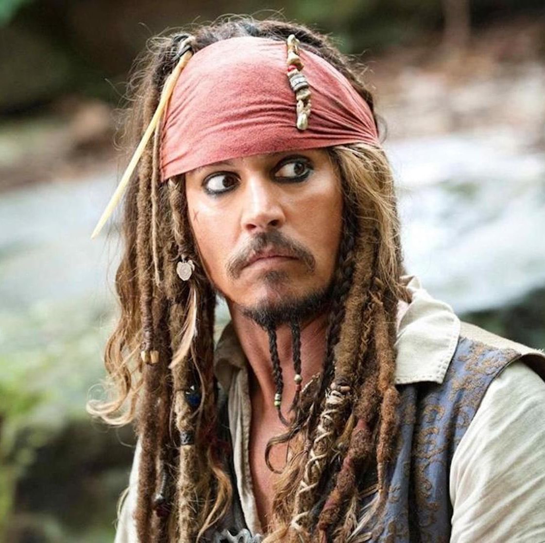 Sweeney_Depp's tweet photo. Una foto de tu mascota y otra de cómo se llama https://t.co/Q4vQm0eUNX