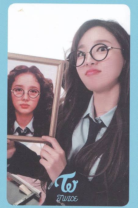 alcabrox's tweet photo. wtb lfs twice ph onhand nayeon wil what is love nerd frame noon noot im nayeon pc teddy withmuu luckydraw ld https://t.co/d9MiFEmCvy