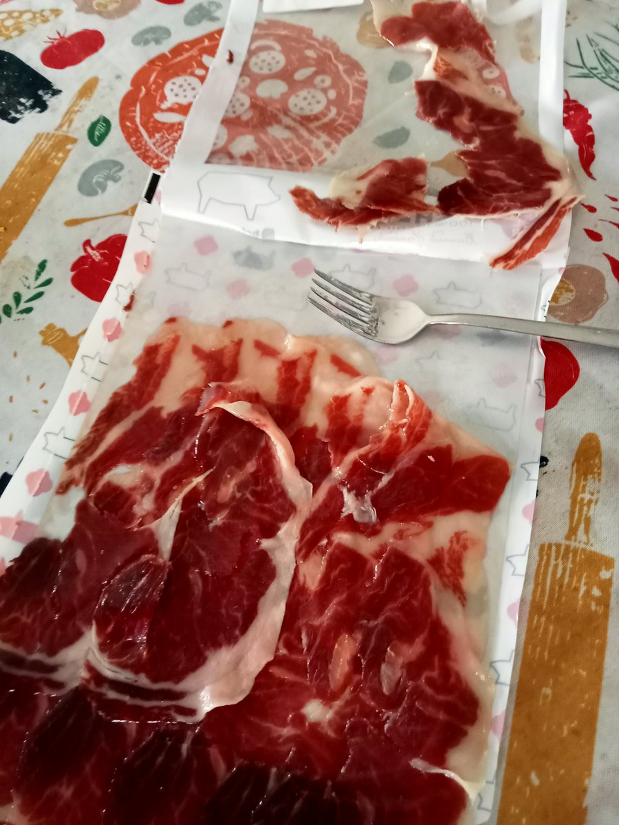 BelmonteCatalan's tweet photo. "Se la Pija 'Nderculo Er Carbonaro...
Ricciò Portame a Palazzo"
Avrebbe Detto !!!
#AperitivoTimeFamily #SenzaFronzoli #TuttoPataNegra e #AperolSpritz @AlessioBuzzanca @Stefano_Pantano https://t.co/qMufcdDcwu