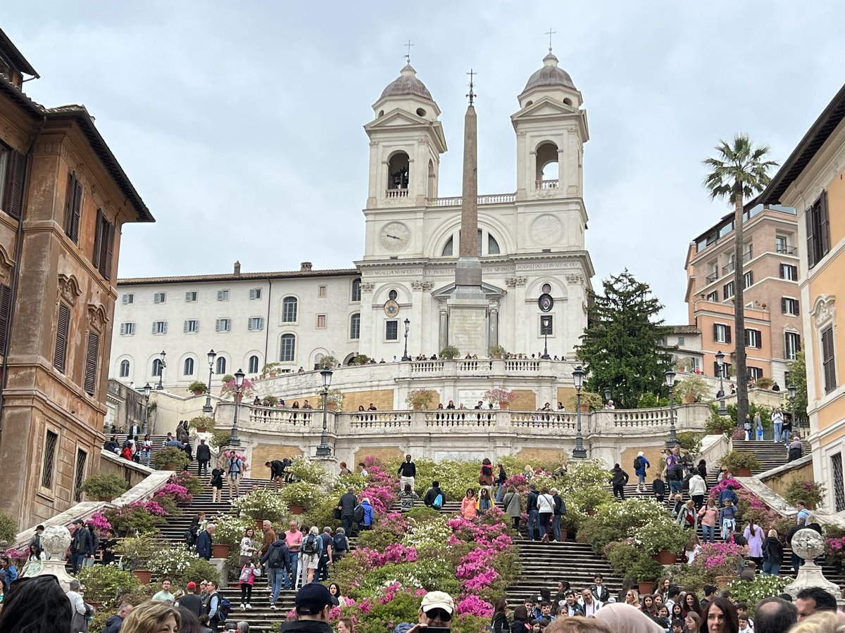 Happy Bruce Day Rome!! Have the best show day ever! Wish I was there with you! What an incredible city!! What an incredible band!! #SpringsteenRome #Springsteen #SpringsteenTour2023 #SpanishSteps #EStreetBand