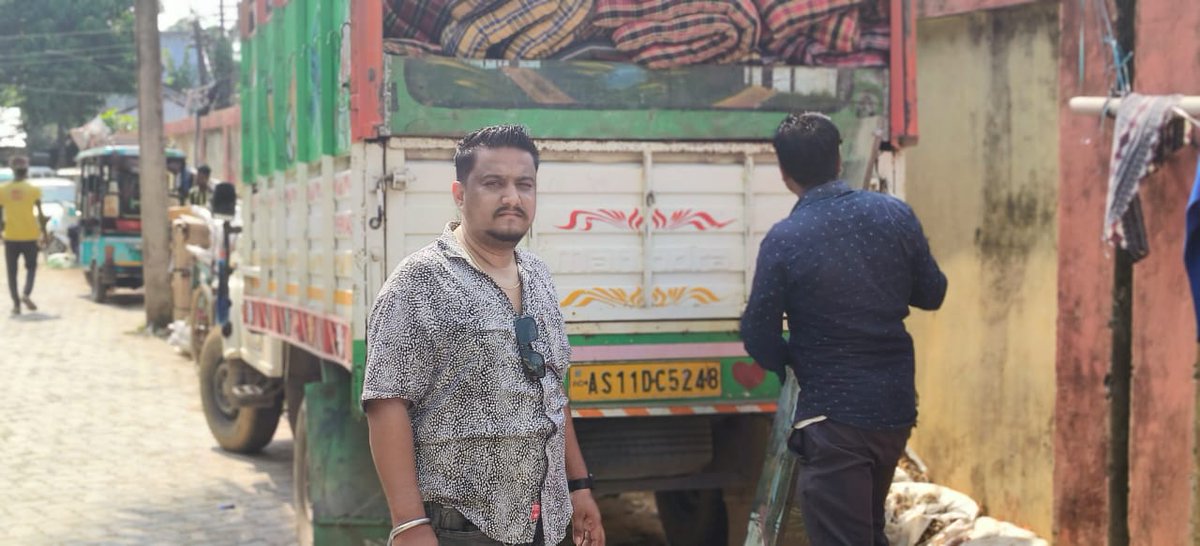 2prithish's tweet photo. #HelpManipur
For the victims of Manipur 100 Nos of Mattress send by me. 
100 more donate by Shri Krishnendu Paul (MLA,Patharkandi) Total 200

We are making stock of the other donations at BJP Patharkandi Mondol .

Which will be transported tomorrow to Manipur.
@PhanindranathS3 https://t.co/ZrPOzzELU0