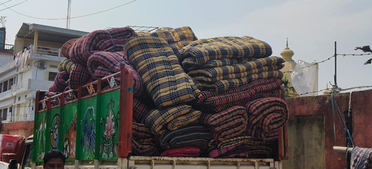 2prithish's tweet photo. #HelpManipur
For the victims of Manipur 100 Nos of Mattress send by me. 
100 more donate by Shri Krishnendu Paul (MLA,Patharkandi) Total 200

We are making stock of the other donations at BJP Patharkandi Mondol .

Which will be transported tomorrow to Manipur.
@PhanindranathS3 https://t.co/ZrPOzzELU0