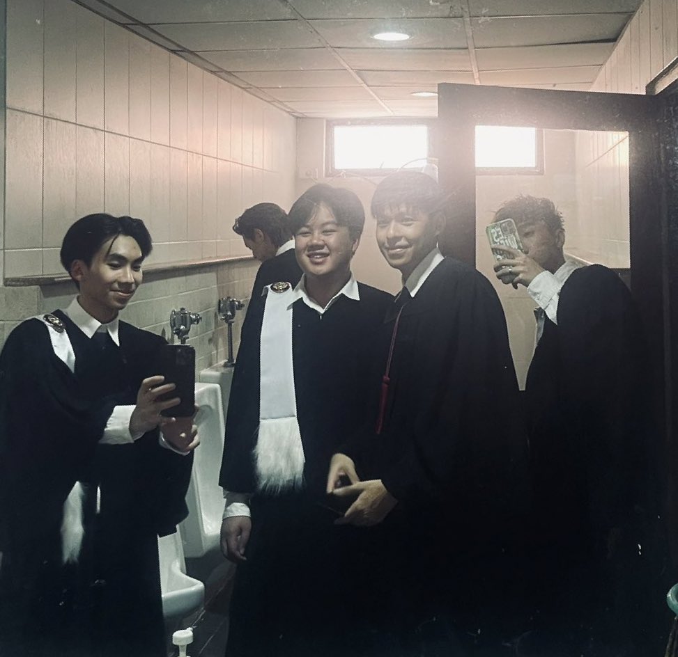 ต่างแบบไม่น่ามาพบเจอกันได้ แต่โคตรงลงตัว ขอบคุณที่เรียนพิเศษคะ 👍🏻🙏🏼