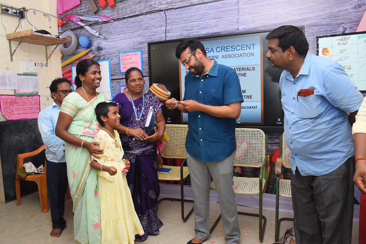 கீழையூர் ஊராட்சி ஒன்றியம் பிரதாபராமபுரம் கிராம ஊராட்சியில் செயல்பட்டு வரும் திறன் மேம்பாட்டு மையத்தில்  போட்டி தேர்வுகளுக்கு தயாராகும் தேர்வர்களை ஊக்கப்படுத்தும் வகையில் மாவட்ட ஆட்சித் தலைவர் அவர்கள் சிறப்புரையாற்றி வாழ்த்தினார்.