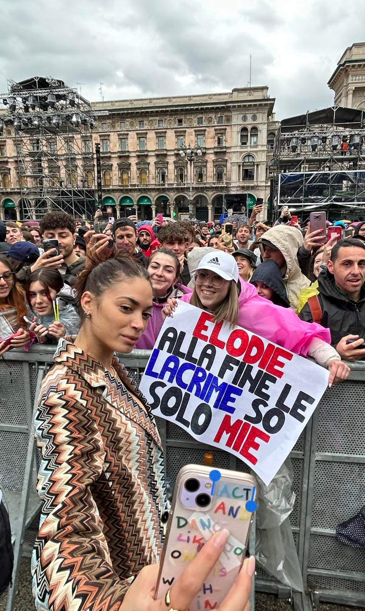 contechristino's tweet photo. Questa eroina. https://t.co/i7OsbqVY3v