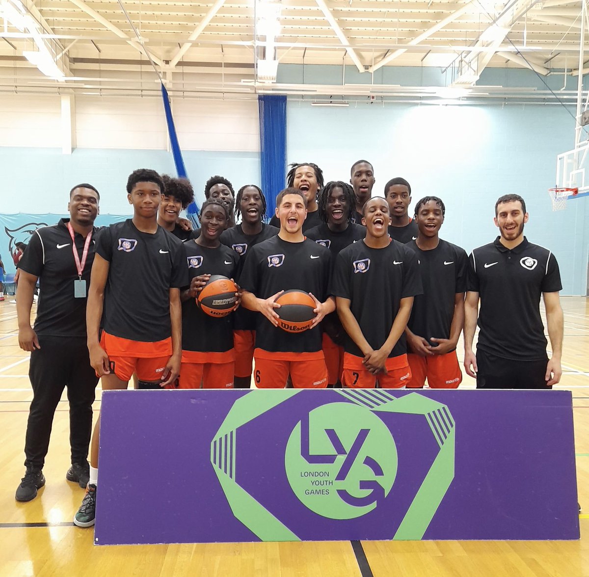 London Youth Games Final Fours spot secured. Great job yesterday boys let’s keep it up! #teamharingey #ldnyouthgames