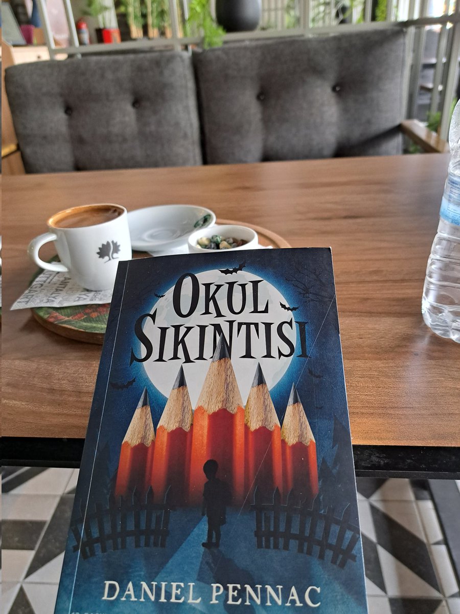 Dünyanın bütün çiçeklerinin 'okul sıkıntısı' bitsin diye☘️🌸 görev 🍭🤭🧚‍♀️✅️