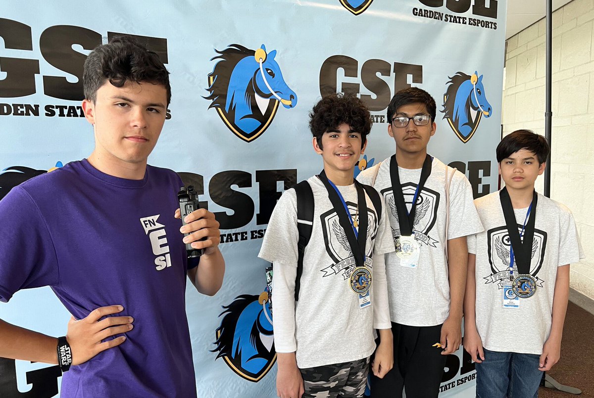 🦖TheGaudacity tweet media