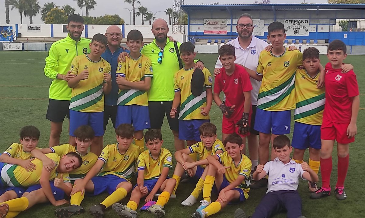 Nuestro INFANTIL "B" de Rafa, cierra la temporada con un empate a 3 ante el <a href="/espartinascf/">Espartinas c.f</a> 

   ⚽   Gonzalo Cáceres
⚽⚽ Sergio Rivas

Gran Equipo !!!!!

#udconsolacion 
#adelanteconsolación 
#since1980