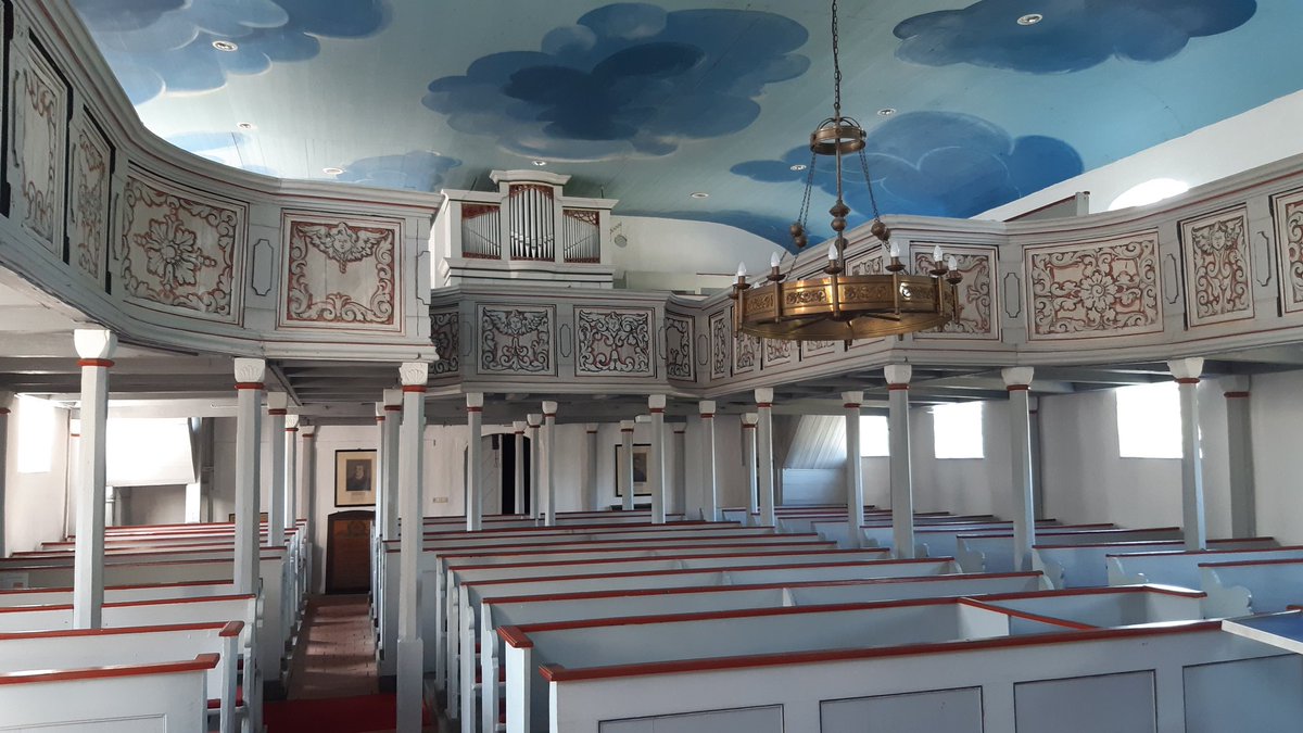 TorstenAbel1's tweet photo. Die alte Dorfkirche mit Fachwerk im vielbesuchten idyllischen #Schlepzig im #Spreewald ist innen wie außen ein Kleinod!
#visitgermany #germany https://t.co/e0laqyrmZ6