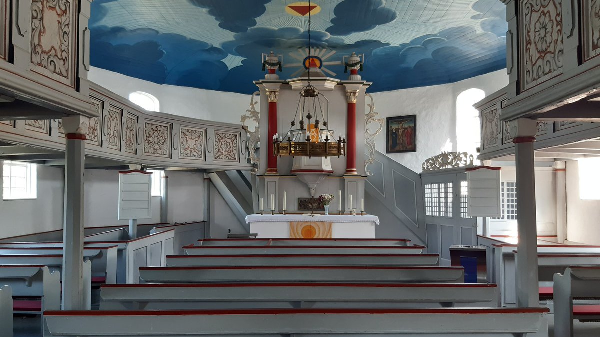TorstenAbel1's tweet photo. Die alte Dorfkirche mit Fachwerk im vielbesuchten idyllischen #Schlepzig im #Spreewald ist innen wie außen ein Kleinod!
#visitgermany #germany https://t.co/e0laqyrmZ6