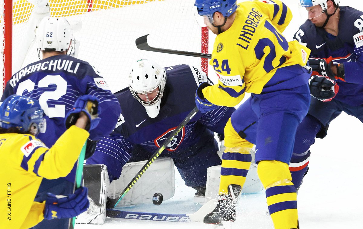 Hockey_FRA's tweet photo. 4⃣0⃣ minutes sans encaisser de but face à la Suède pour commencer sa carrière en Mondial 👏

Bravo @q_paps 🦾 #TeamFranceHockey

📸 Xavier Lainé / FFHG https://t.co/TCqMEfCRdq