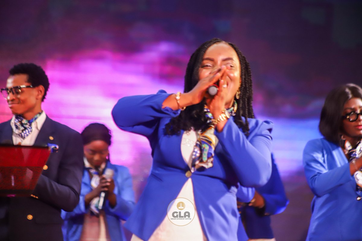 glaabuja's tweet photo. The Light Voices

I've got joy in the struggle
I've got peace in the storm

I've got strength in the battle
I don't fear anymore

#glaabuja #worship #experienceJesus #encounter #praise #prayers #abuja https://t.co/qEVo0Rujvc