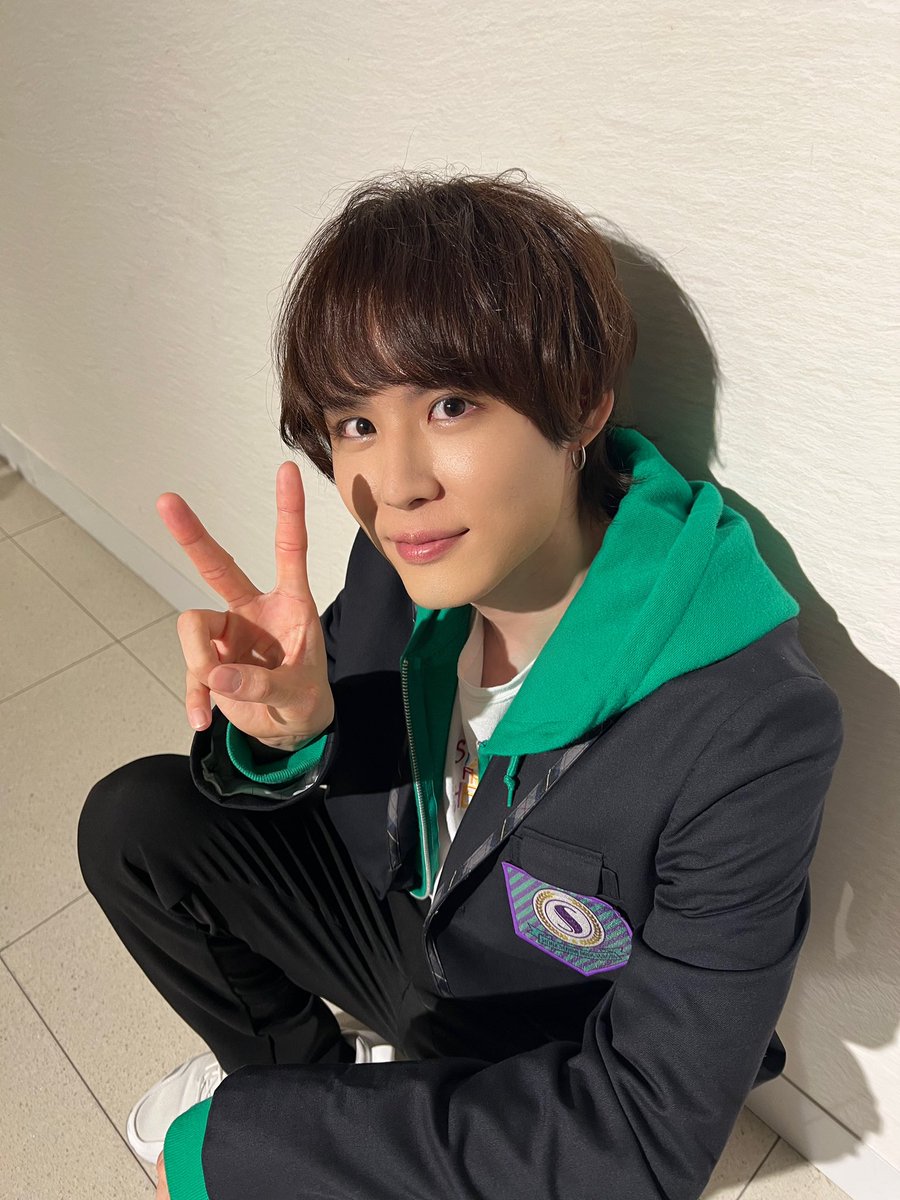 official_yuta14's tweet photo. 舞台「オオカミの誘惑」

全公演終了しました。
ご来場ご声援誠にありがとうございました！
有馬として朝岡を支えれたこと。
友情っていいなっと思いました。

お待たせしました。
高校生です。
まだ、制服余裕だな😏 https://t.co/s55qVU0w1K