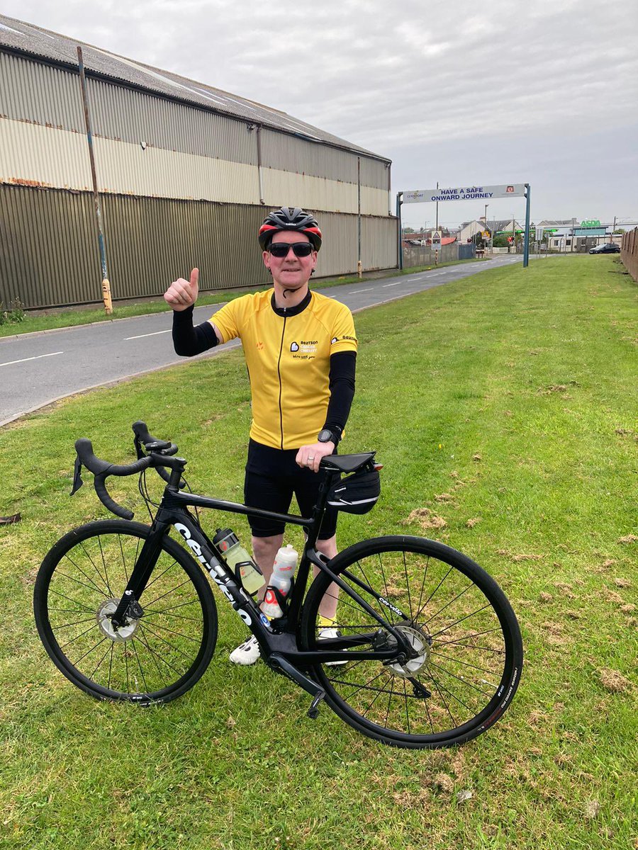 rplymthrfckr12's tweet photo. Magic day out yesterday completing #5FerriesChallenge in aid of @Beatson_Charity 

Massive thank you for all the support, well wishes and donations over these past few weeks building up to this challenge and to @SportEcosse for event &amp; road support 🚴🏻

#TeamBeatson 🟡⚫️ https://t.co/at8ijzNhEF