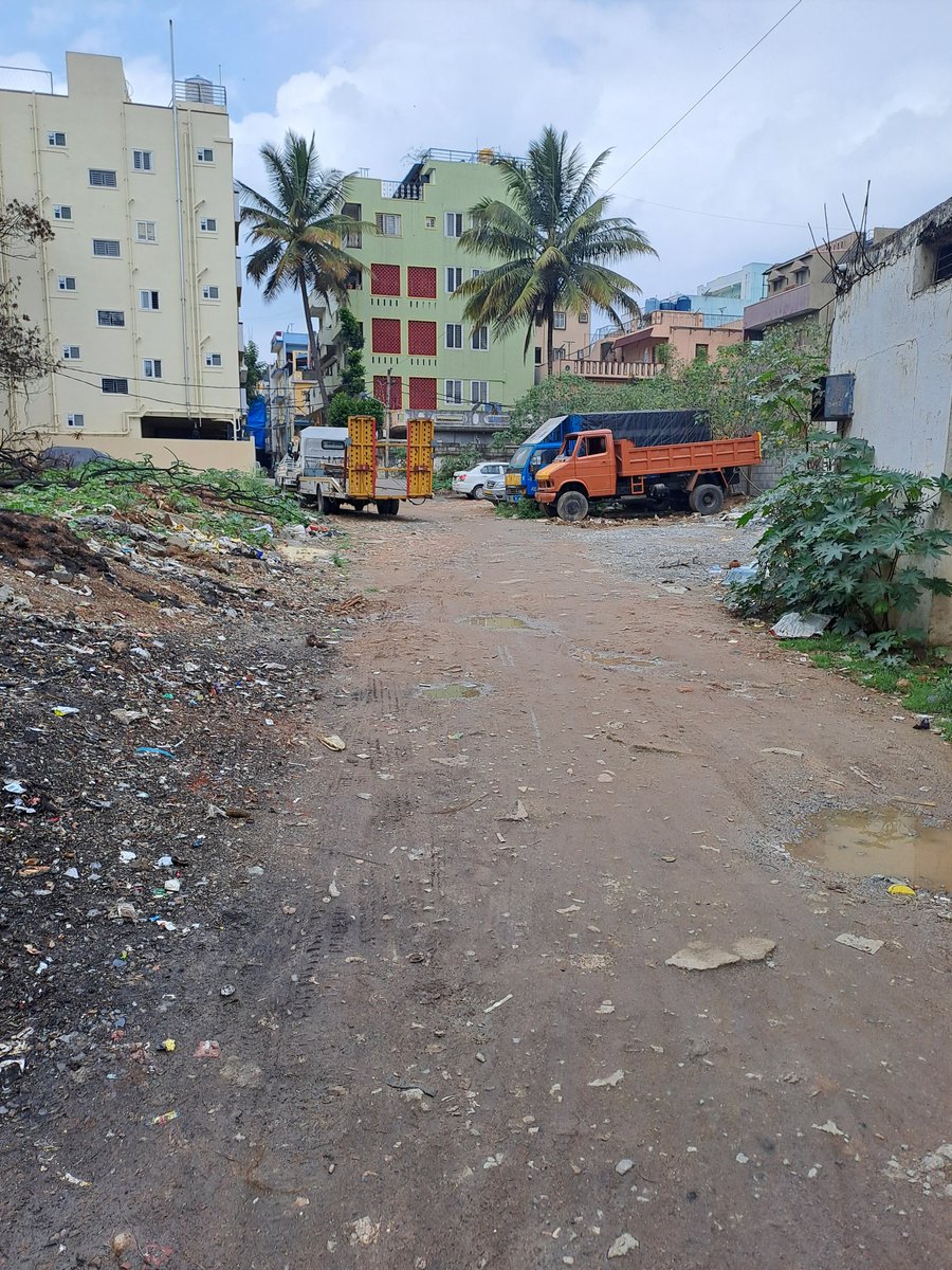 ankur2022_'s tweet photo. @Vismaya_Vinay Hi Vismaya,I have reported issue in the IPGRS site also which is the state government redressal system but there is no action except the ticket getting auto escalated, since it's been more than month,can you please help in getting this escalated to the authorities from your end. https://t.co/Xc2kJ9t1MW