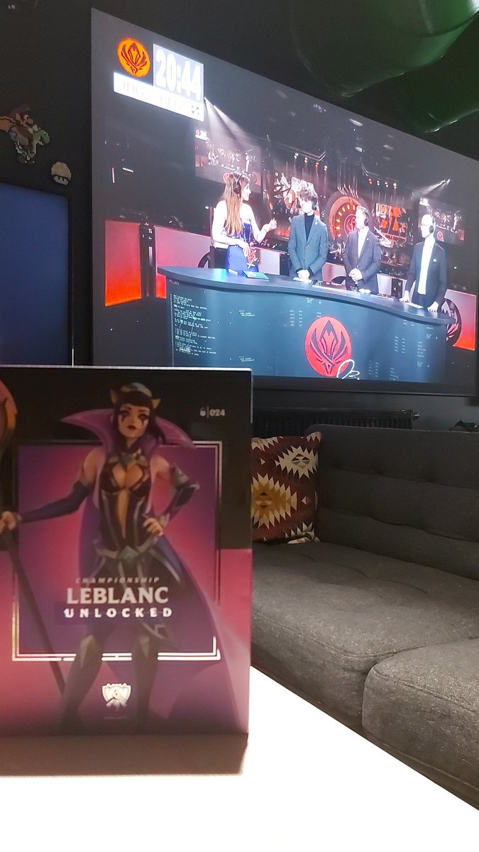 DMG Esports (@dmgesportgg) on Twitter photo Kom til <a href="/houseofnerds_no/">House of Nerds</a> for å se på #MSI2023 finalen sammen med oss, og meld dere på 1v1 turneringen for å ha sjansen til å vinne Leblanc statue! Vi har også mange andre giveaways 🎉 Kom til <a href="/houseofnerds_no/">House of Nerds</a> for å se på #MSI2023 finalen sammen med oss, og meld dere på 1v1 turneringen for å ha sjansen til å vinne Leblanc statue! Vi har også mange andre giveaways 🎉