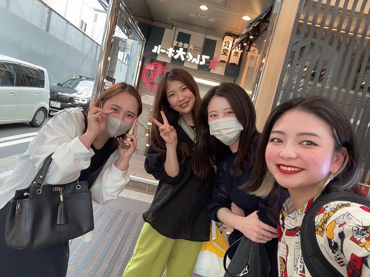 yuminammm's tweet photo. ここ最近。
大好きな人達と沢山時間を過ごせてる🥰

どんなに時が経って環境が変わっても、みんな変わらずあたしの大好きなまんま！

素敵な時間をありがとう。
これからも仲良くしてね☺︎♡ https://t.co/aXOqlgmYJp