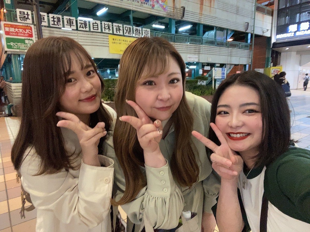 yuminammm's tweet photo. ここ最近。
大好きな人達と沢山時間を過ごせてる🥰

どんなに時が経って環境が変わっても、みんな変わらずあたしの大好きなまんま！

素敵な時間をありがとう。
これからも仲良くしてね☺︎♡ https://t.co/aXOqlgmYJp
