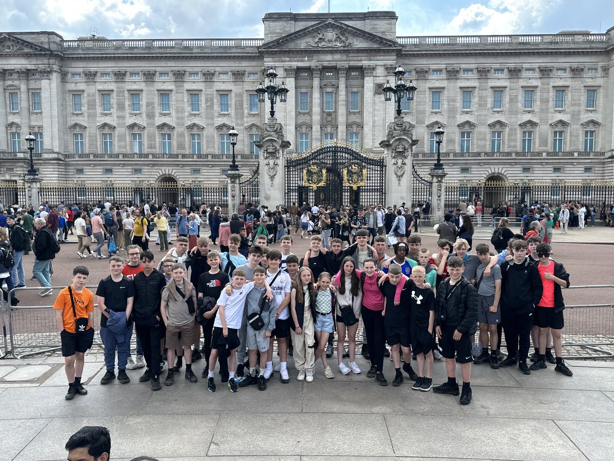 London Sports Trip 2023 #sightsoflondon #educationwithcharacter #AAontour ⁦<a href="/acc_academy/">Accrington Academy</a>⁩ ⁦<a href="/pe5sportstours/">PE5 Sports Tours</a>⁩