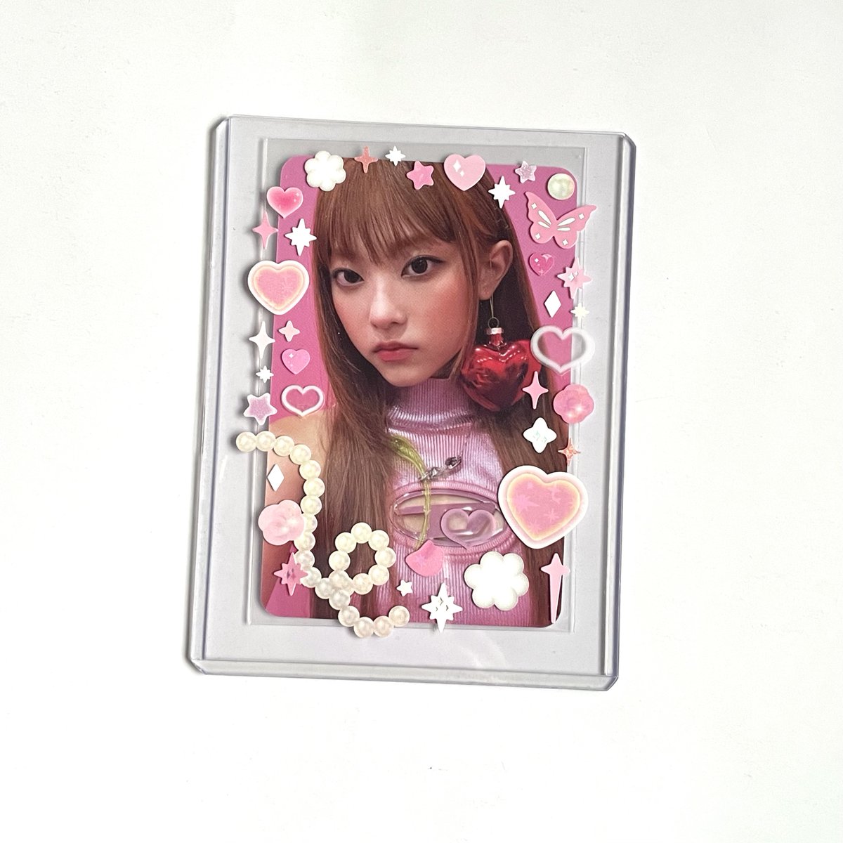 sugafreecookie's tweet photo. toploaders done by 21gloss  

$4 / 4.50 each  

e/f
DM if keen! https://t.co/TJXOxOqyhI