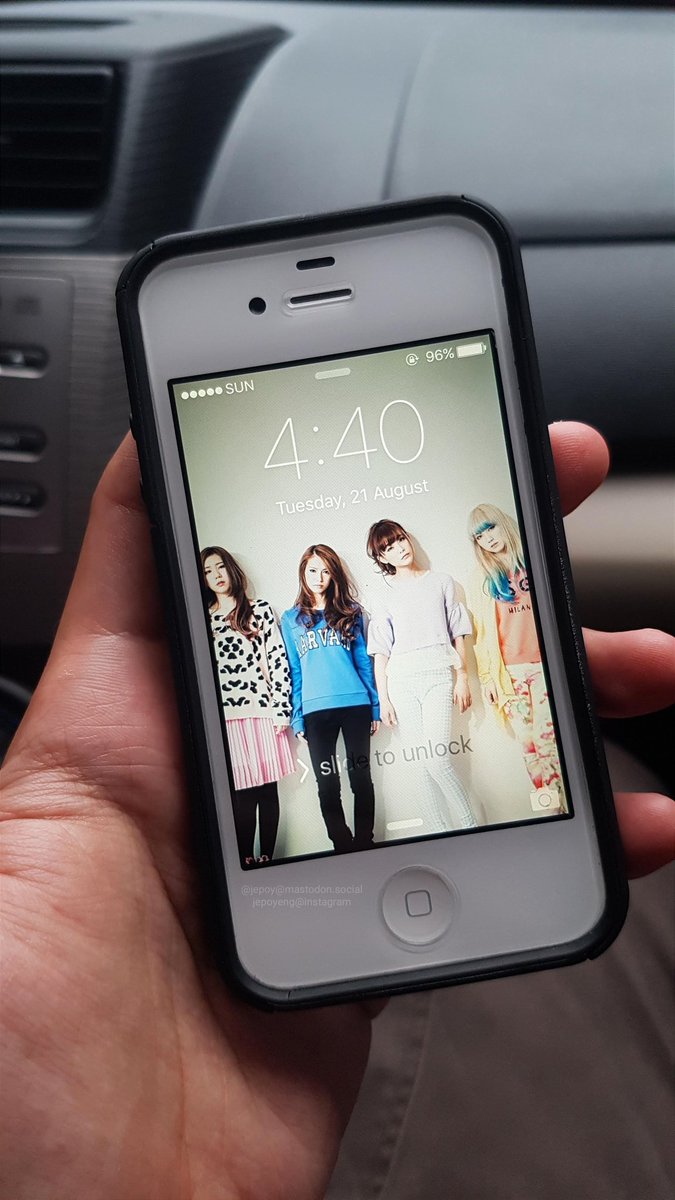 jepoyeng's tweet image. Thinking whether to #jailbreak my #iPhone4S. It feels like a #basicphone now, with most #apps no longer functioning. Primarily using it as a backup for quick grocery runs. Any thoughts or suggestions?