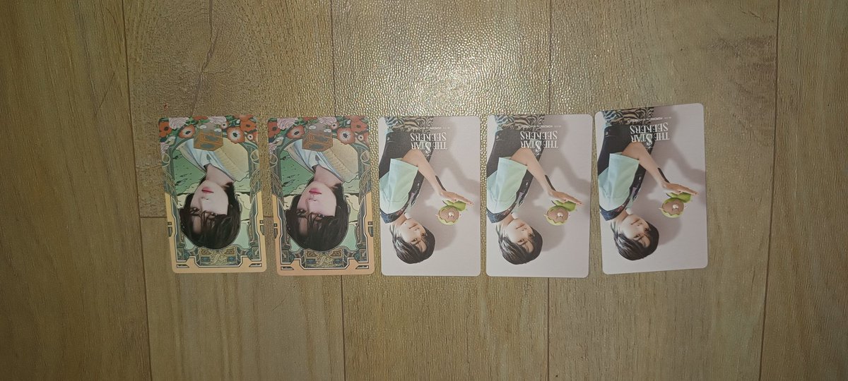 bamgyuujjang's tweet photo. wts lfb txt +u pc

eternity +u pc
magic +u pc
freeze +u pc
fight or escape +u pc 
txt lightstick pc

100 ea
80 ea if take all https://t.co/S6Qj7XrcFi
